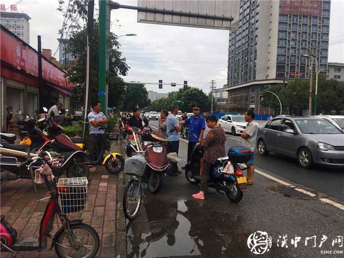 漢臺(tái)區(qū)東關(guān)街道辦事處遷移新橋馬路勞務(wù)市場(chǎng)，告別安全隱患