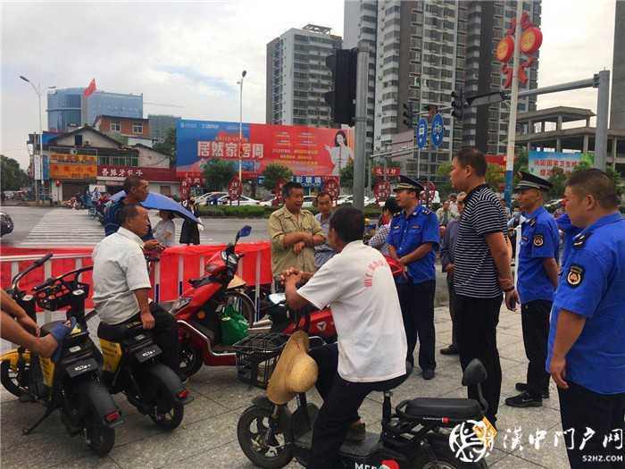 漢臺(tái)區(qū)東關(guān)街道辦事處遷移新橋馬路勞務(wù)市場(chǎng)，告別安全隱患