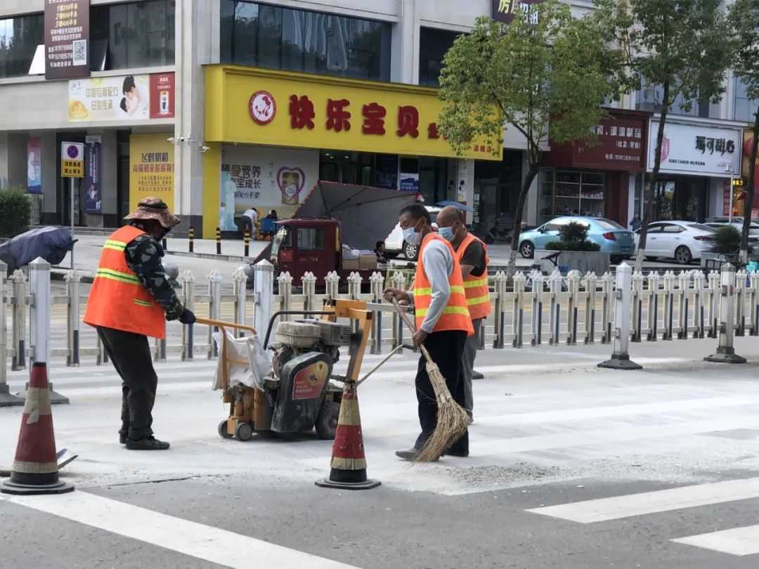 堵！堵！堵！雨天晴天都堵車，這里咋回事？