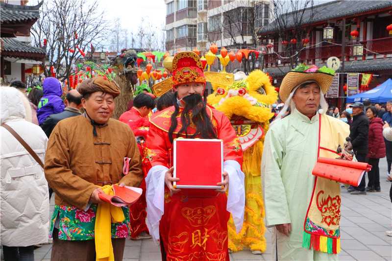 非遺鬧古鎮(zhèn) 歡樂過元宵！這個(gè)元宵熱鬧非凡……