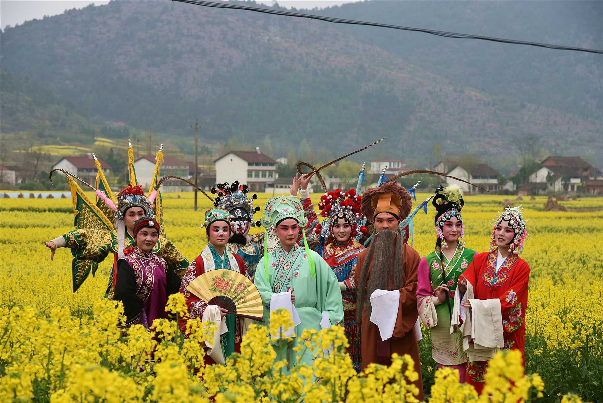 “2021中國最美油菜花海·漢中旅游文化節”南鄭分會場啟幕