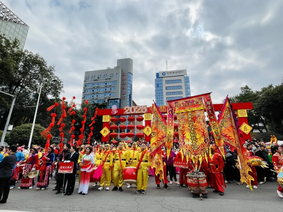 “非遺中國年·社火鬧新春”巡游活動盛大舉辦！