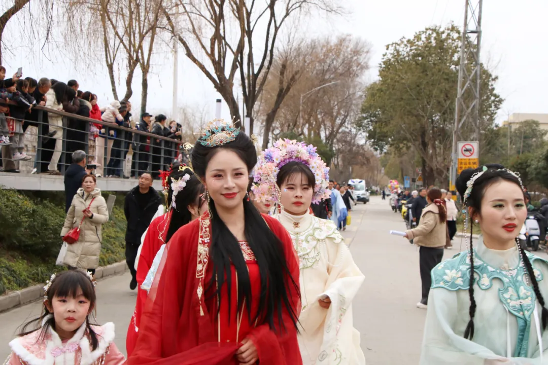 我們的節日·歡樂中國年丨西鄉：漢服巡游！太！驚！艷！