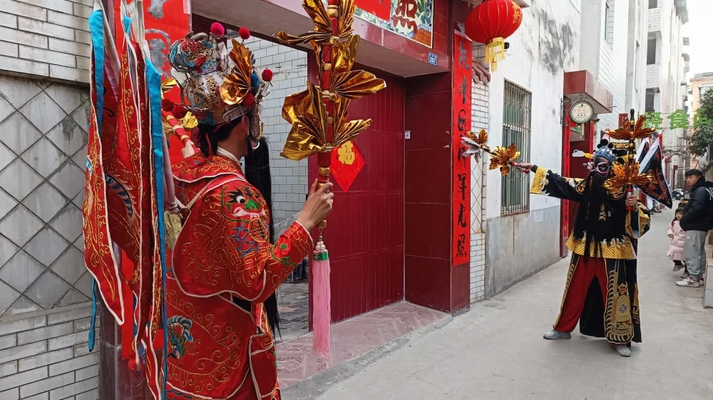 洋縣人的春節！正月初五“掃五窮”